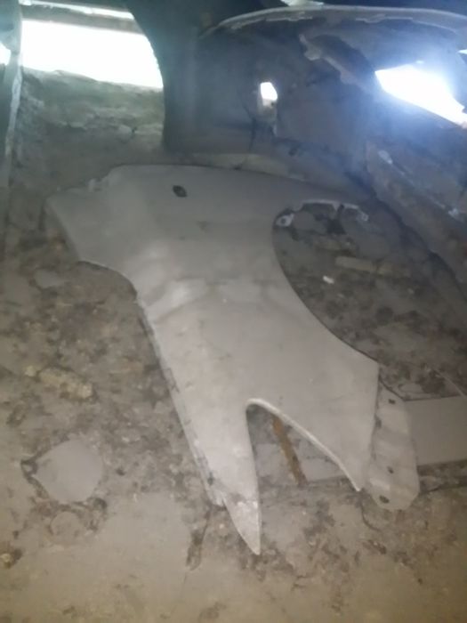 Бампер крыло тоёта королла