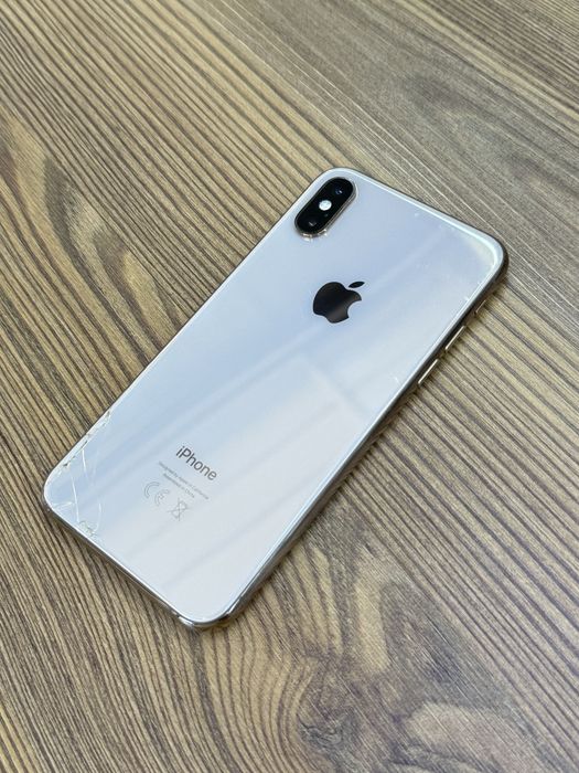 Iphone XS в отличном состояние