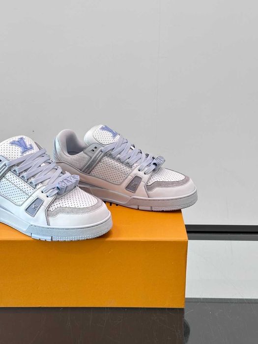 Adidasi Louis Vuitton Trainer Premium