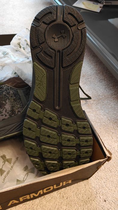 Under Armour Charged Bandit 3 Digi, мъжки маратонки милитари стил, 46, оригинал от Англия