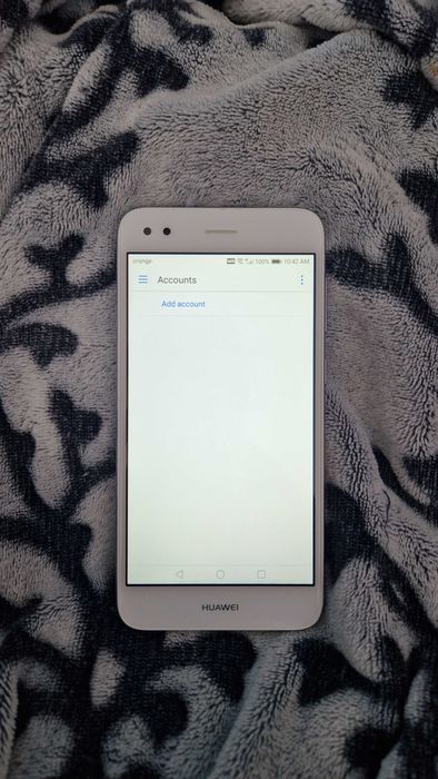 Vand Telefon Huawei Y6 PRO 2017 mare 4G/LTE !! Liber Retea !! la 150lei