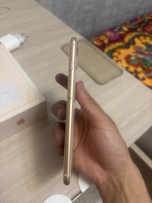 iPhone 8 Plus 64GB Gold Полностью рабочий комплект