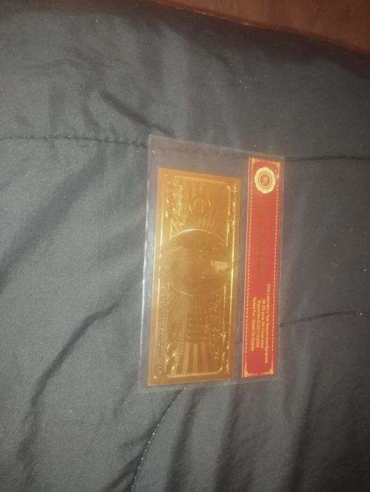 Сто долара - сувенир