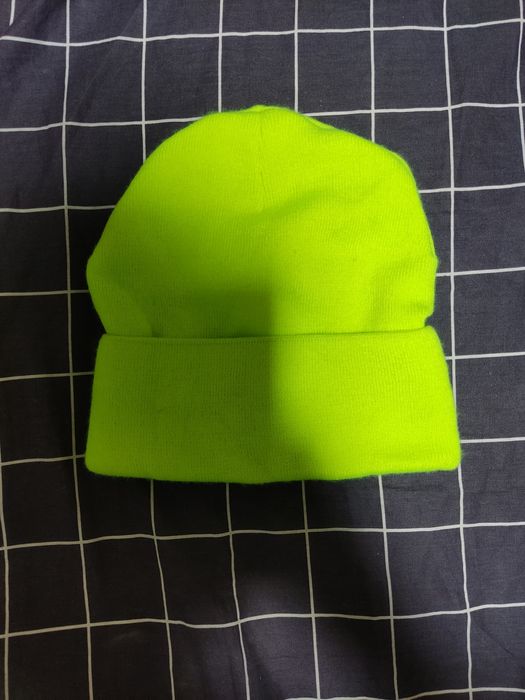 Продается Зимняя шапочка