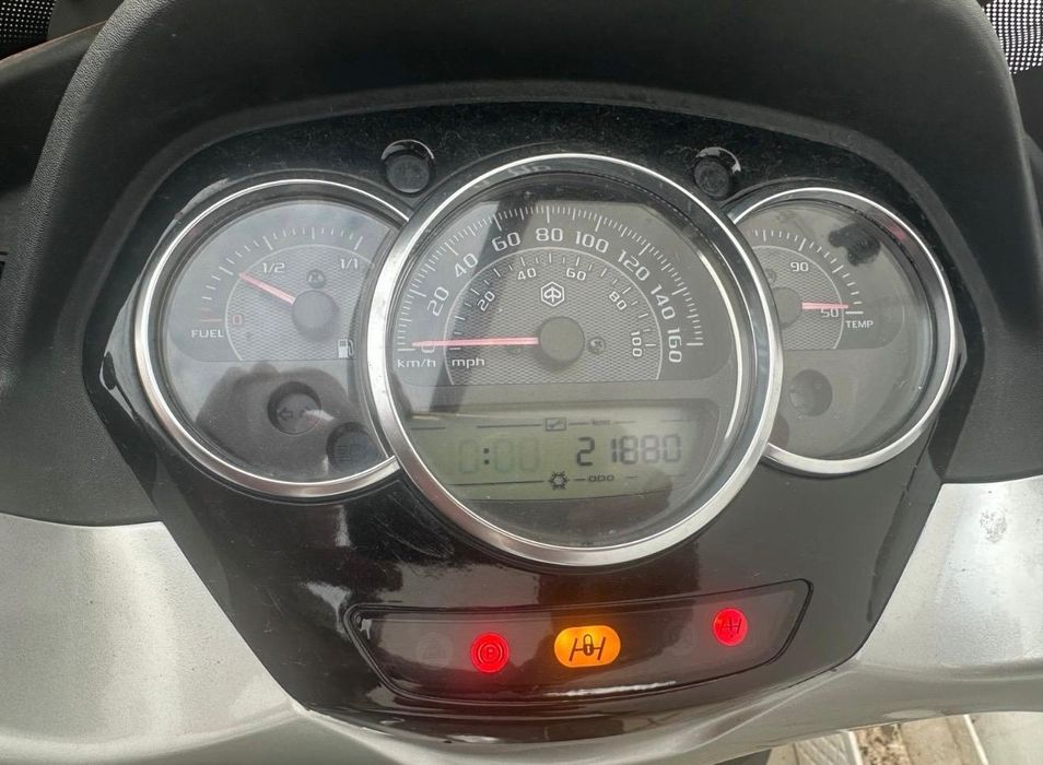 Piaggio MP3 300C