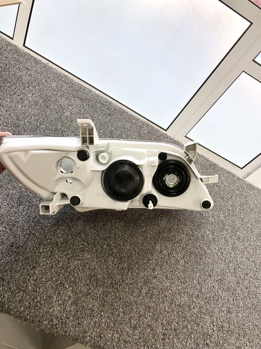 Фары Камри 40 Араб