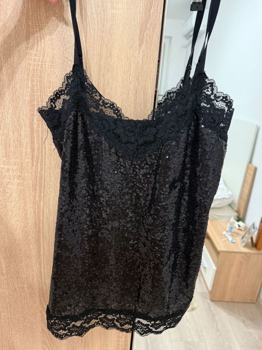 Комплект със пайети