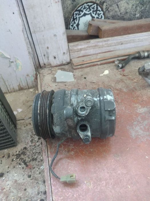 Matiz uchib kandisaner