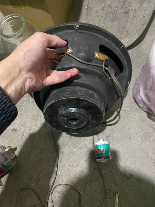 Саббуфер с усилитель и накопитель