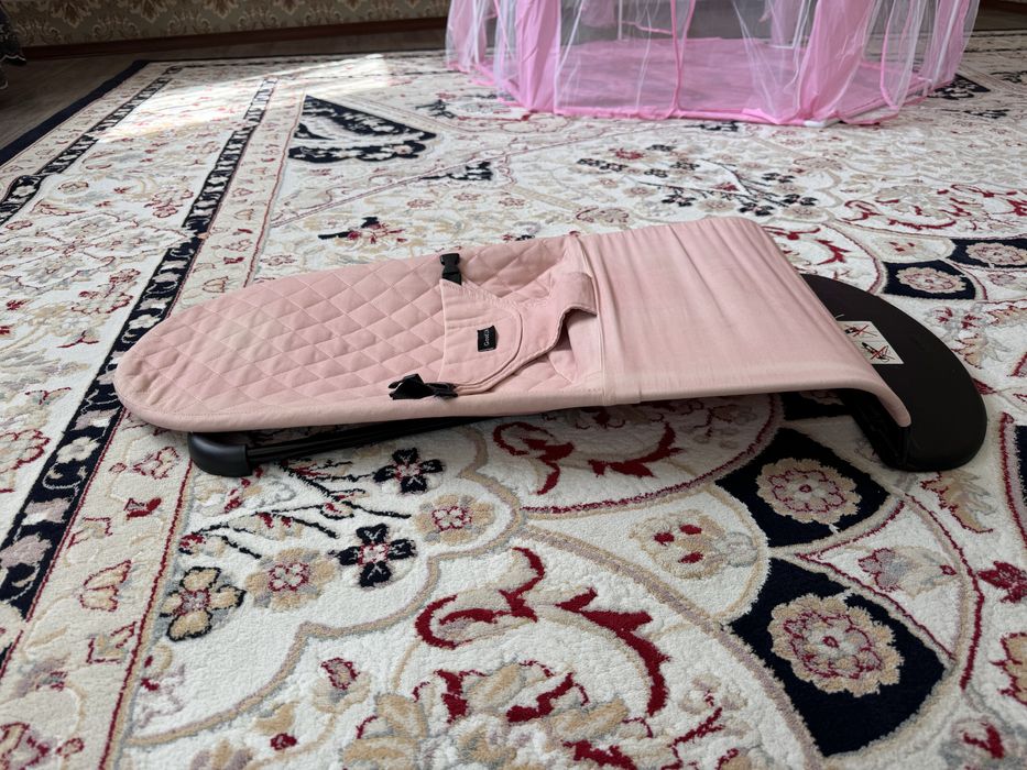 Продам детский шезлонг-качалка