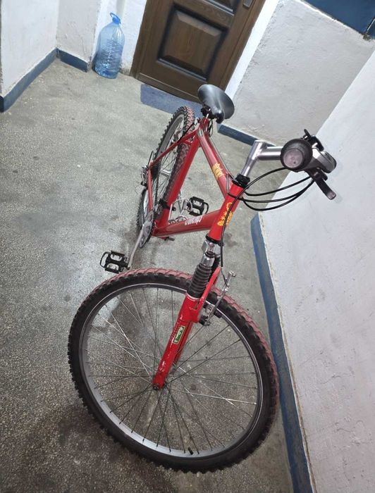 Bicicleta MTB roti 26" echipare Schimano