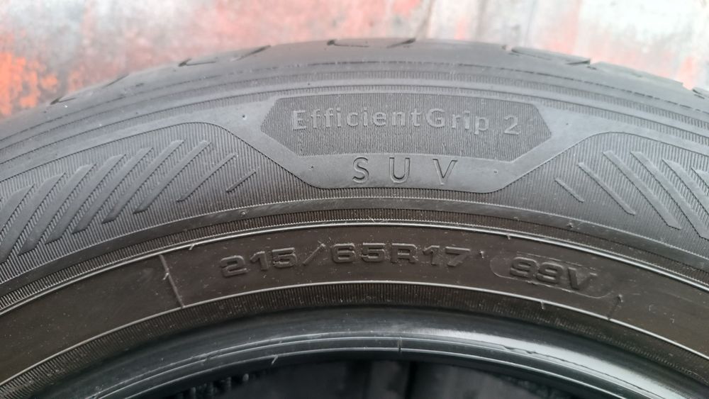 215/65/17 Goodyear Дот 3124