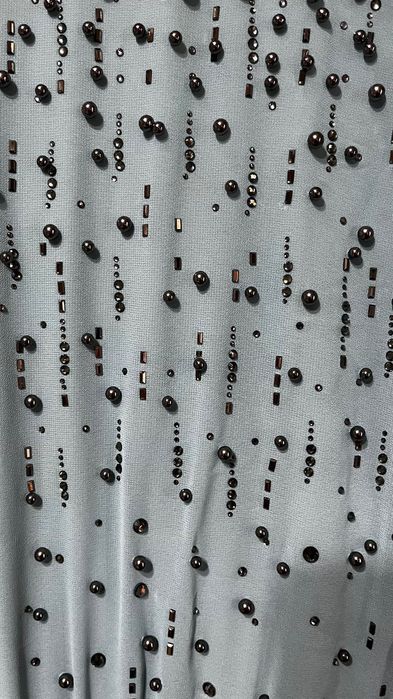 Нова официална рокля с етикет