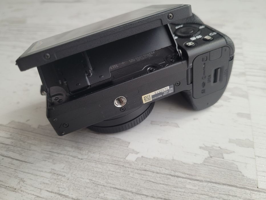 Sony a6500 на 10к кадъра