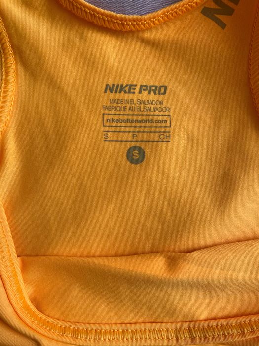 Оранжев спортен потник NIKE PRO