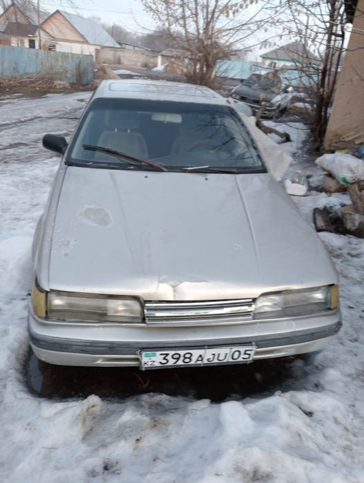 Продам машину Мазда