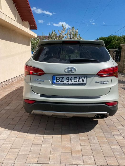 Vând HYUNDAI  Santa Fe  2016 

Vând Hyundai Santa Fe 2016, cutie automată și tracțiune integrală 4x4, ma