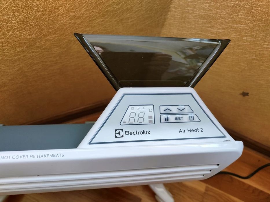 Electrolux Обогреватель нового поколения Model: EIH/AG2-1000E Швеция