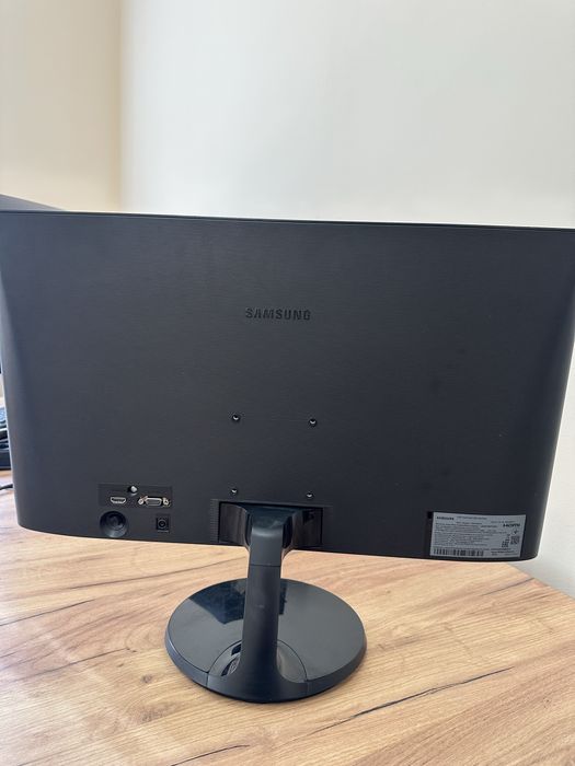 Монитор рабочий.