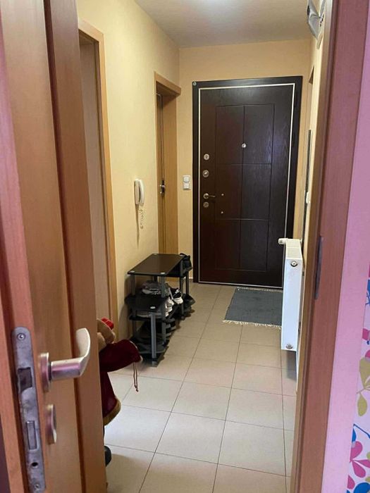 ПРОДАВА СЕ ОБЗАВЕДЕН тристаен апартамент ж.к. Юг, гр. Севлиево - снимка 8