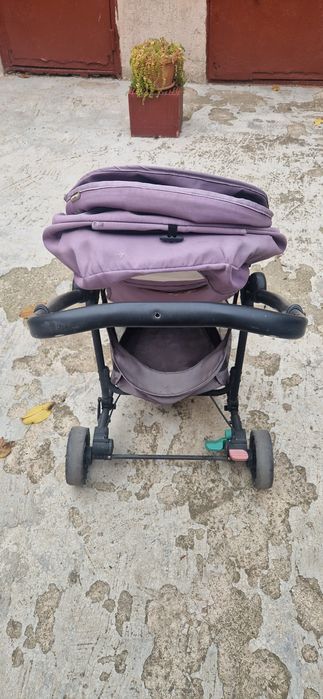 Carucior sport care se deschide si inchide