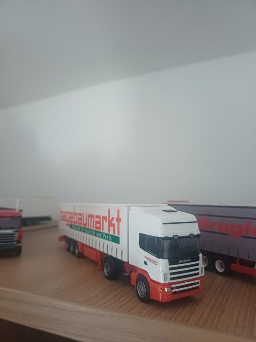 De vanzare 1/87HERPA