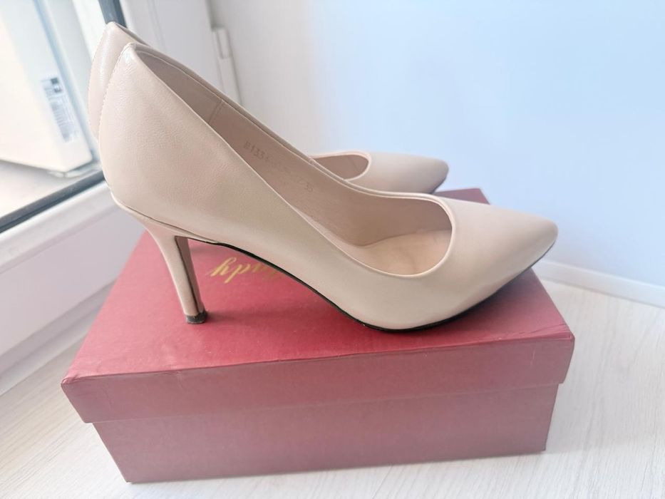 Продам туфли лодочка