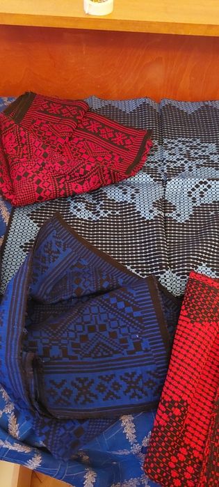 Карета и покривки на една кука