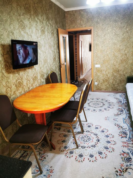 Посуточно 2х комн. 12 мкр. 2 эт