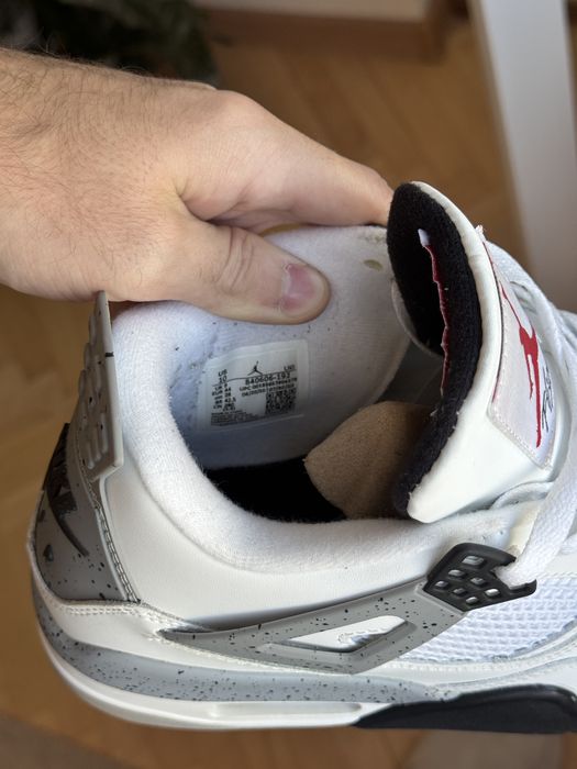 Nike air jorda 4 white cement