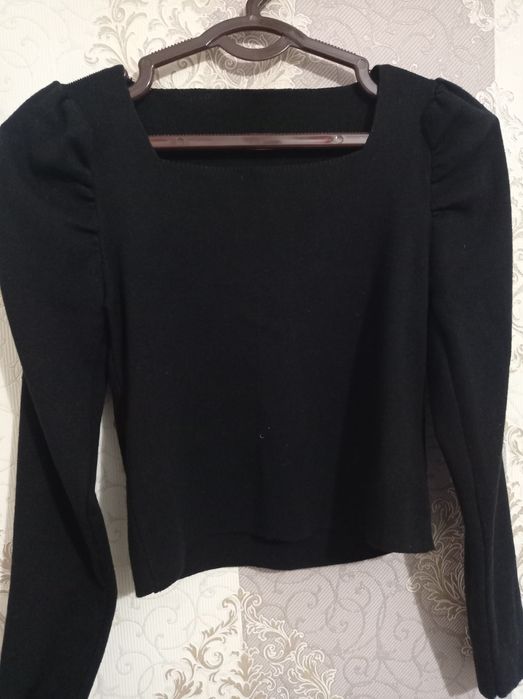 Нарядные блузки кофты