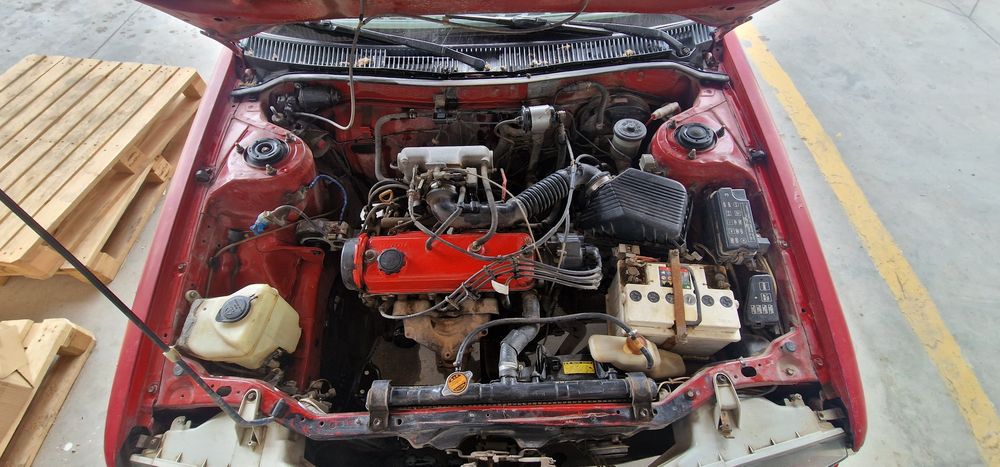 Toyota corolla e90 Лифтбек