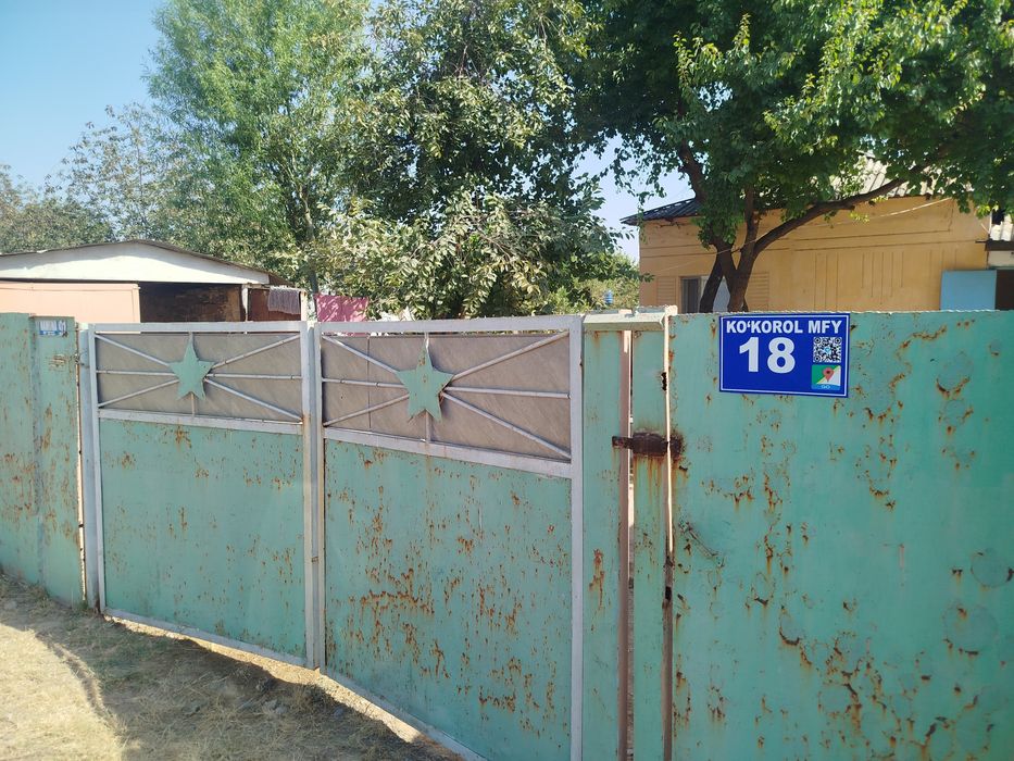 Uy sotiladi 12 sotikli