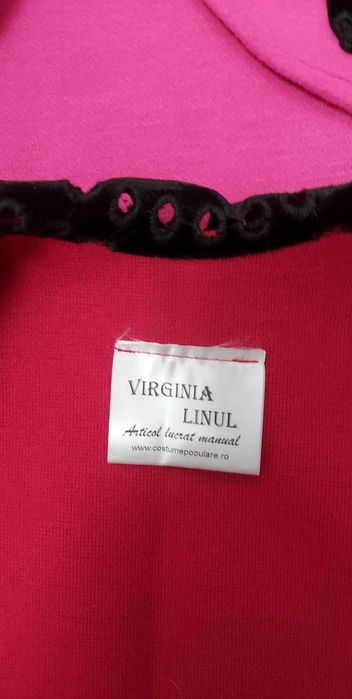 2 veste de copii și două trăistuțe lucrate manual la Virginia Linul