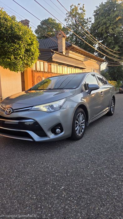 Vand Toyota Avensis