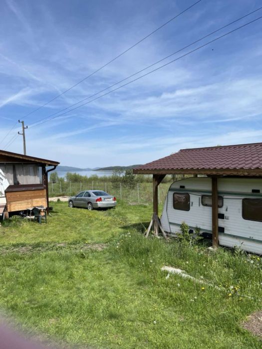 Каравана на яз Искър