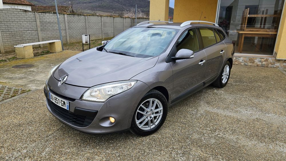 Renault Megane 3 1.9 D [Navigatie ,Carplay,Keyles Go,Entri] NR VALABILE
