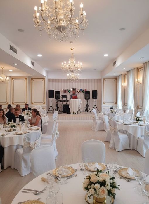 Dj muzica,lumini pentru nunti botezuri petreceri private