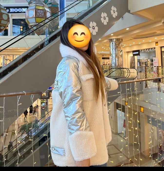 Шуба пальто с песец воротником