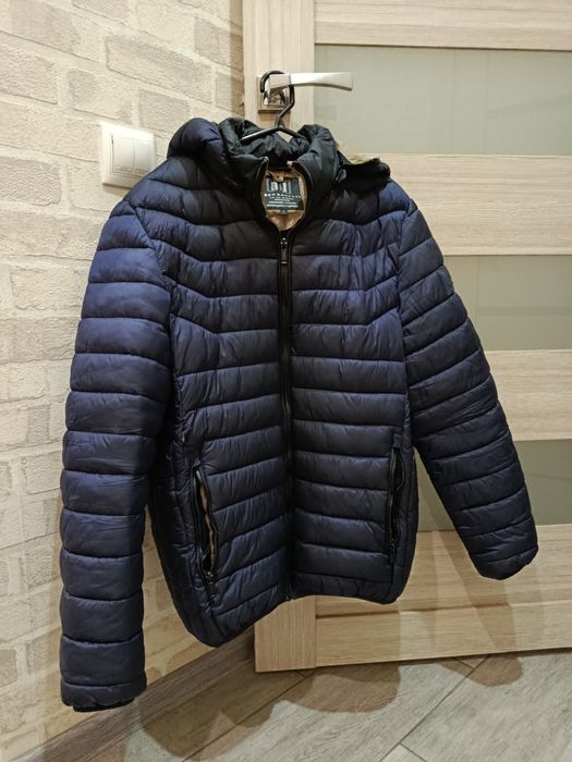 Продам мужскую куртку