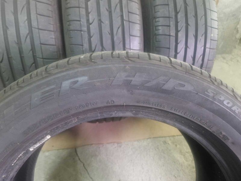 4 Bridgestone R19 235/55
летни гуми
DOT0720