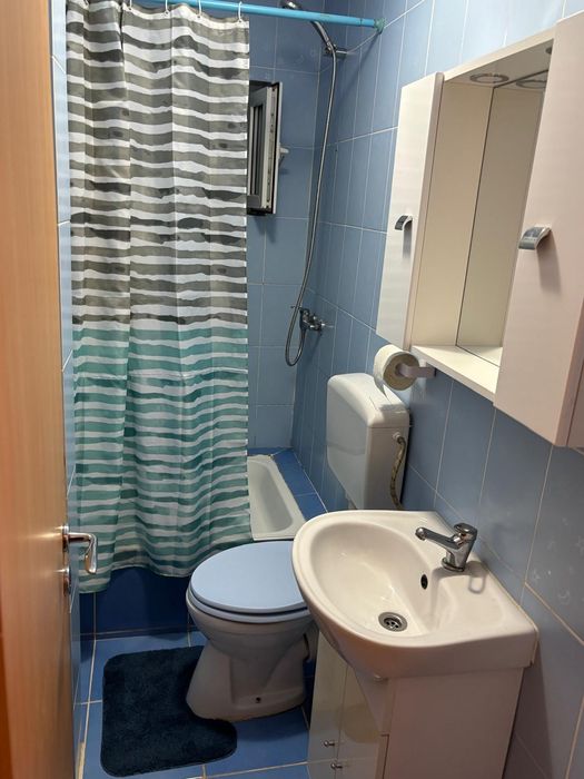 Proprietar închiriez apartament 2 camere zona M. Vitezu