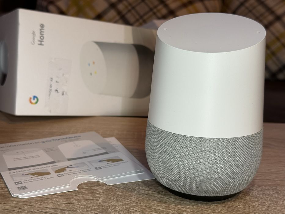 Google Home – Смарт асистент (1-во поколение)