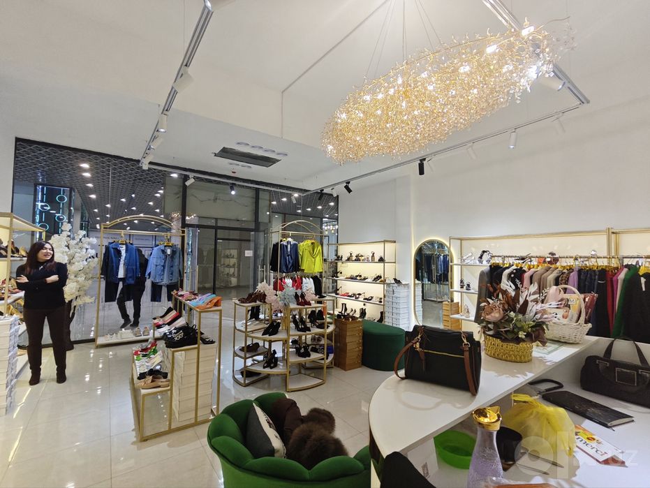 Fisteval Mall Magazin 64 kv 3 qavat