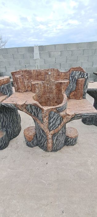 Чешми и барбекюта за градината