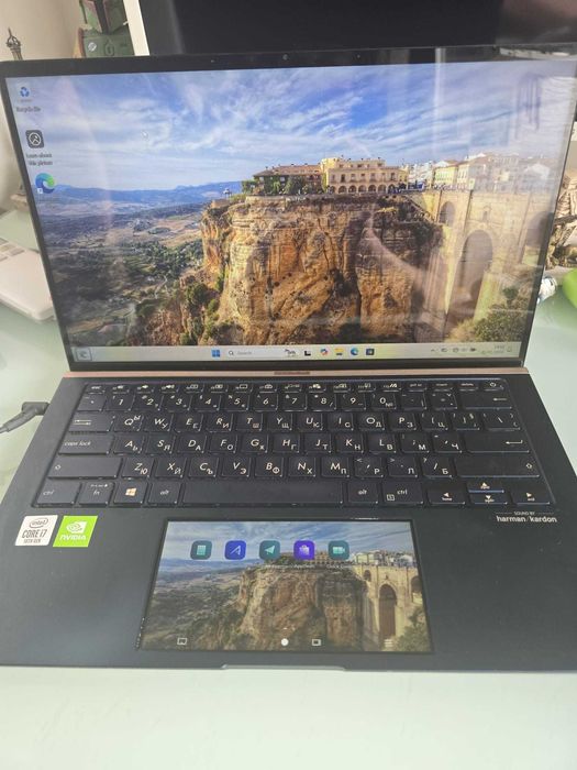 Продавам лаптоп Asus ZenBook 14 UX 434F