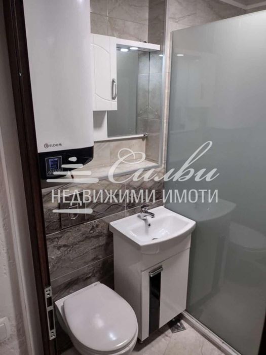 Продава се Двустаен апартамент в Шумен, Боян Българанов 1 - 64 кв.м за 821 €/кв.м - Снимка #4