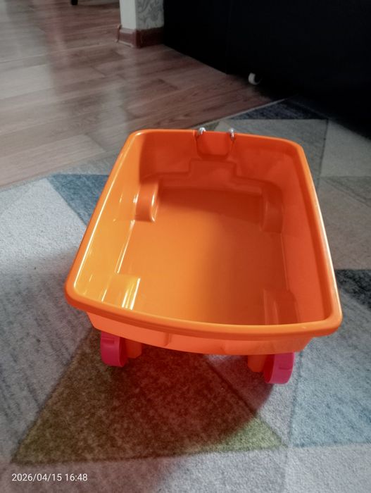 Тележка игрушечная