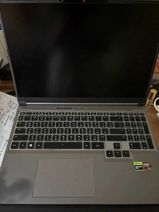 Продам игровой ноутбук MECHREVO 16Pro 16"