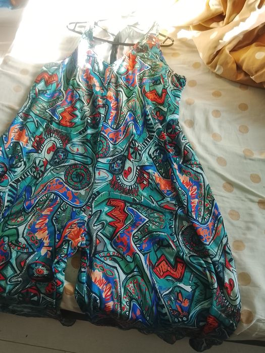 Продам комбинезон женский